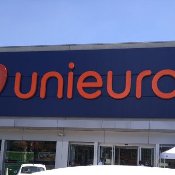 Unieuro “Insegna dell’Anno 2020- 2021”