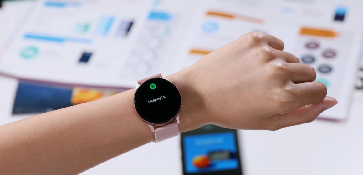 smartwatch +13% Q1 2022