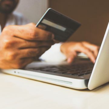 Crescono del 6% le aziende attive nei canali di vendita online B2B