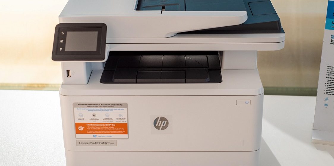 HP LaserJet Pro 4102fdwe: per la casa e l’ufficio