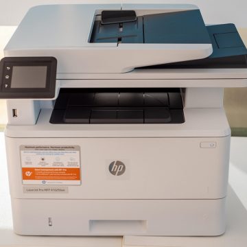 HP LaserJet Pro 4102fdwe: per la casa e l’ufficio