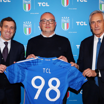TCL official partner delle Nazionali Italiane di calcio fino al 2026