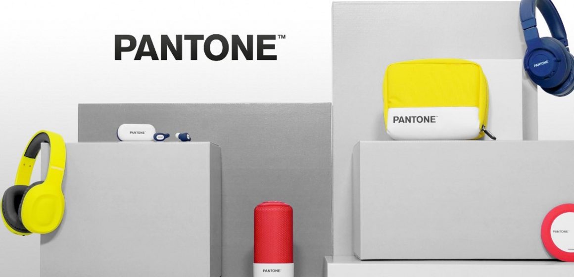 Celly amplia la collezione firmata Pantone