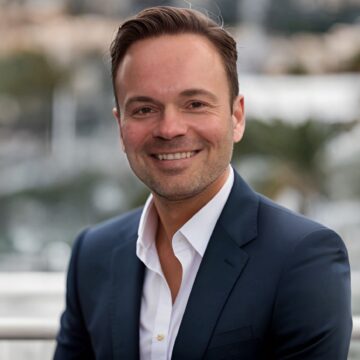 Nikos Bartzoulianos electrolux