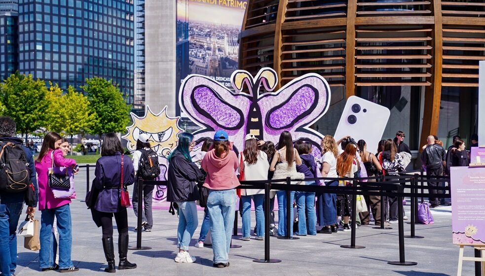Migliaia di visitatori per il pop-up store di OPPO