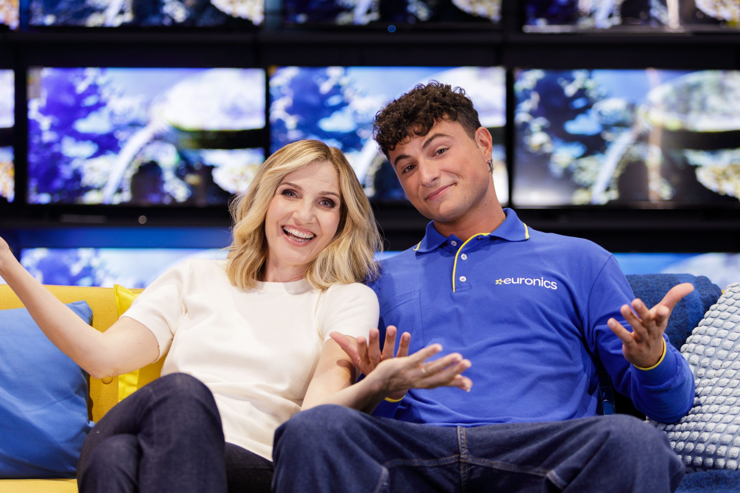 On air la campagna “Sentiti a casa con il Black Friday di Euronics”