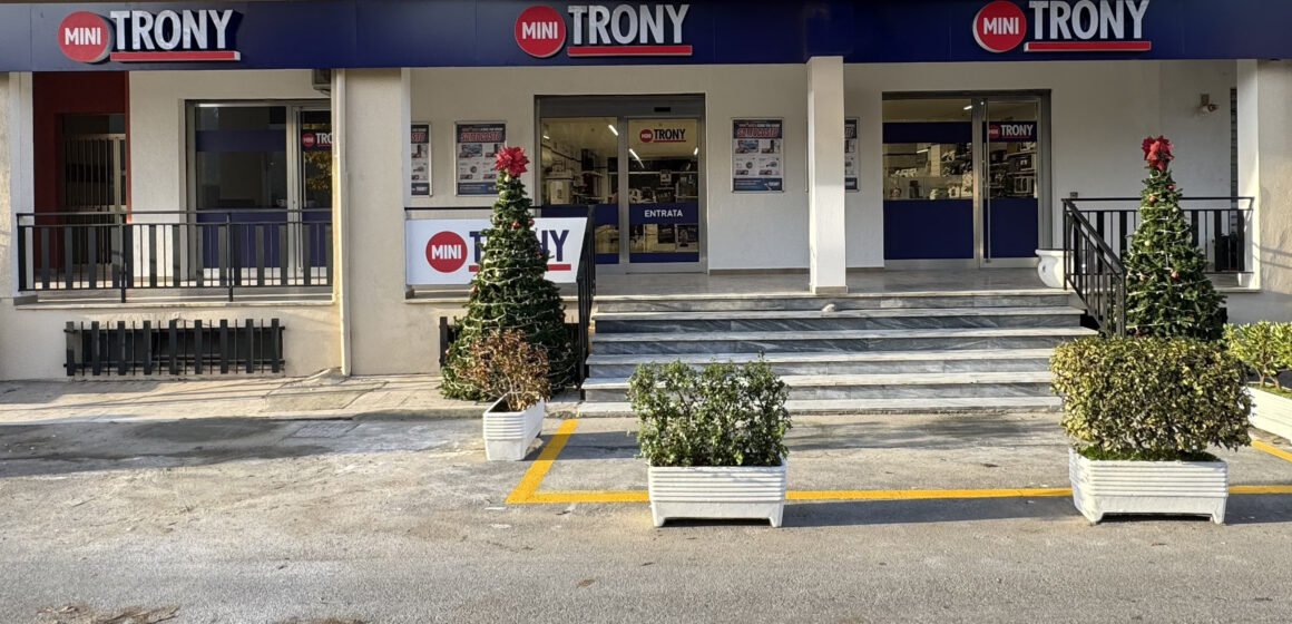 Nuovo Mini Trony a Serra San Bruno (VV) Nuovo Mini Trony a Serra San Bruno (VV)