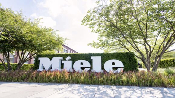 Miele 2025 in crescita, fatturato a 5,16 mld