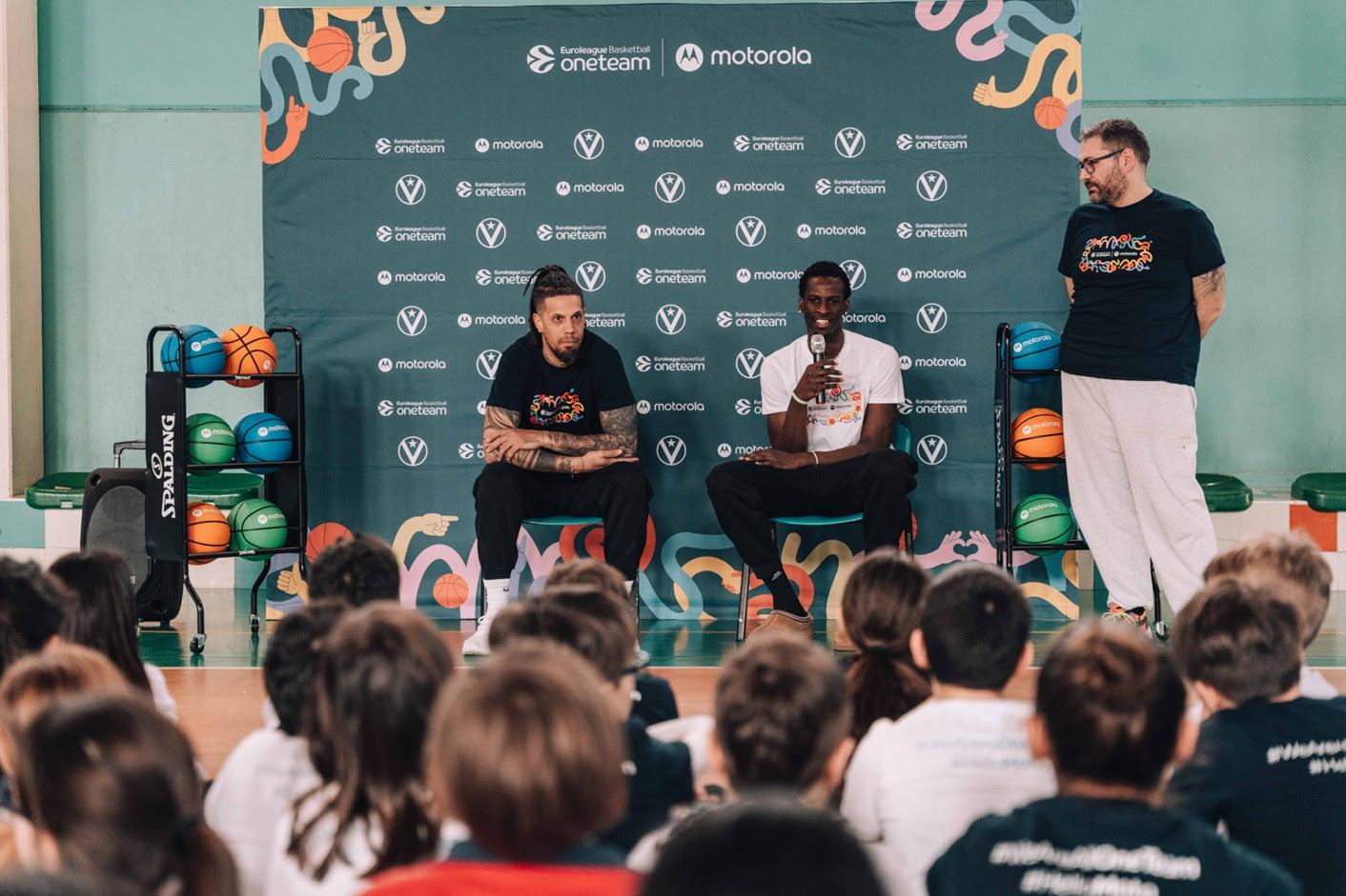 Motorola: l’iniziativa ‘Bouncing for Good’ con Eurolega arriva a Bologna